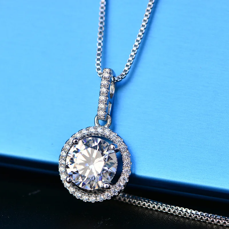 Latest Round Shape 925 Sterling Silver Women Diamond Pendant