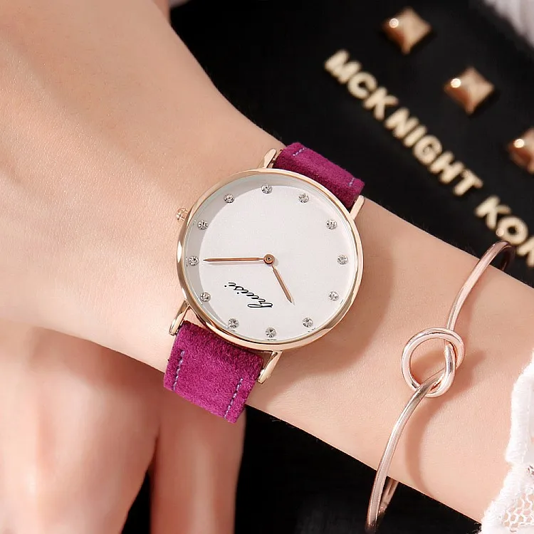

Custom Trend Design Quartz Watch Minimalist Watch Fashion Women