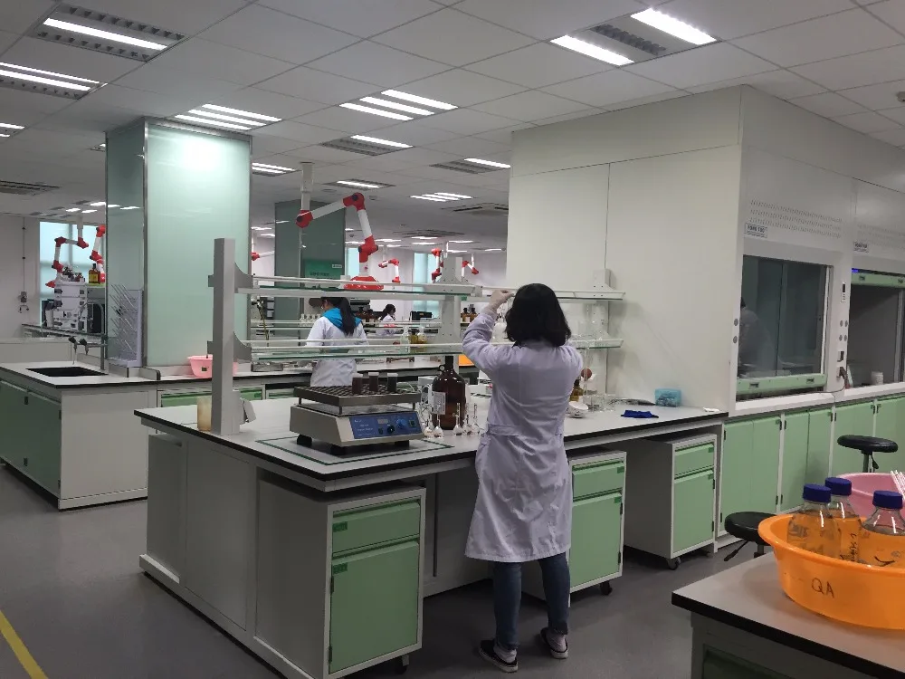 
CAS489-84-9 Cosmetic Grade / Pharmaceutical Grade Guaiazulene 