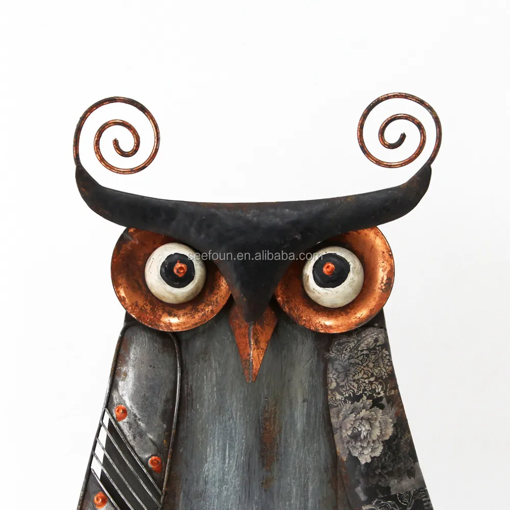 hot sales handmade wrought iron silvery metallic color owl with