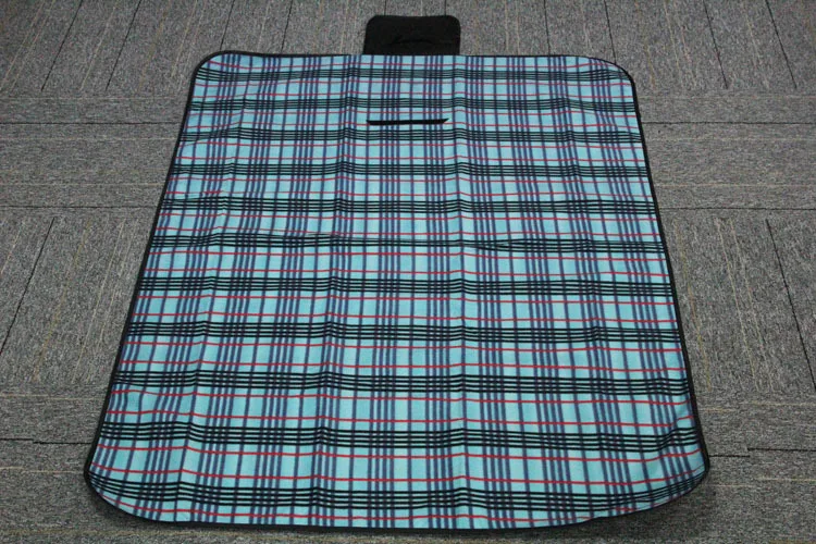 Waterproof Outdoor Grid Disposable Portable Fold Up Pocket Picnic/beach