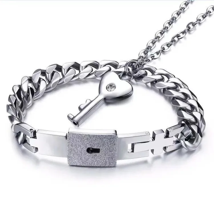 

2019 New Arrival A Couple Jewelry Sets Stainless Steel Love Lock Bracelets Bangles Key Pendant Necklace Couples, Silver