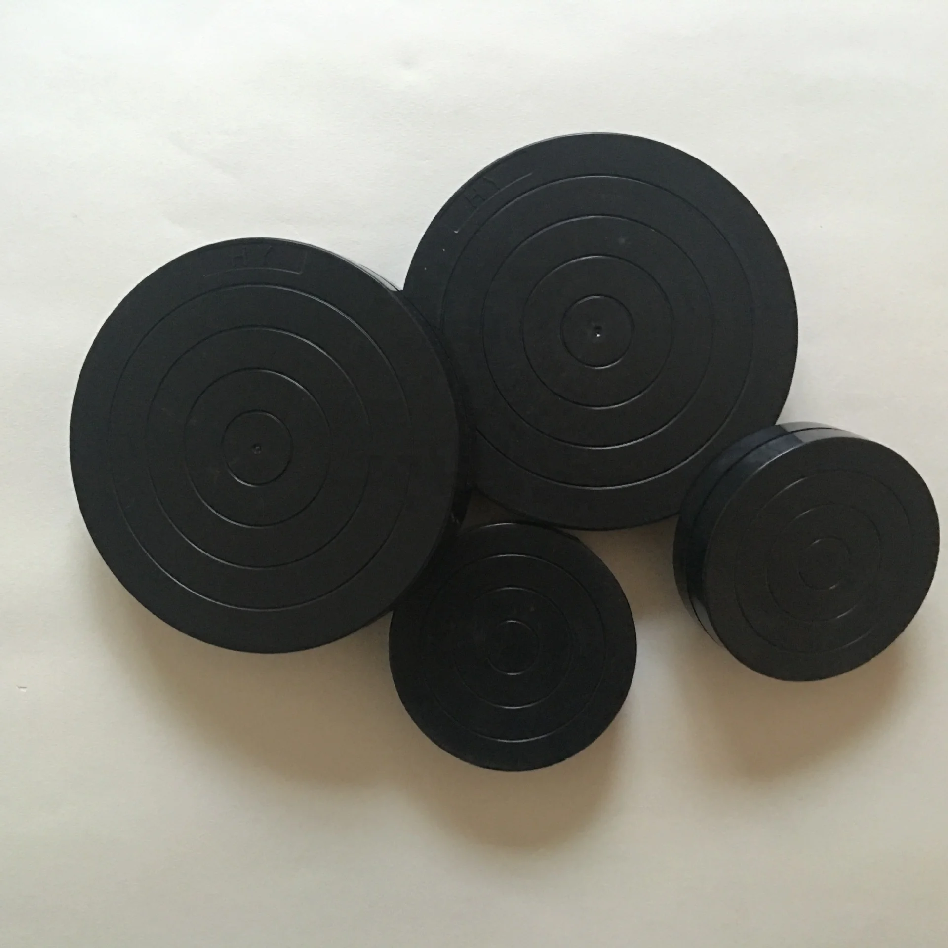 Plastic turntable (1)