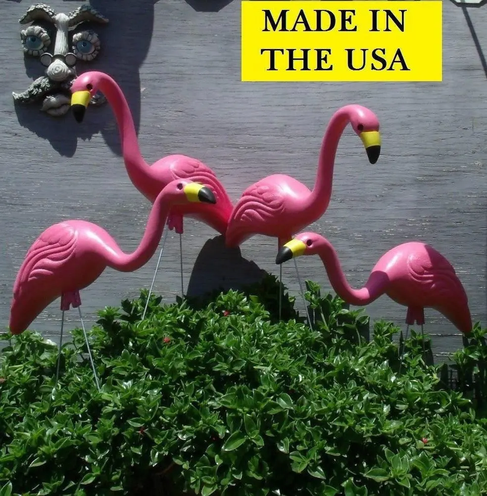 flamingos plastic yard ornaments