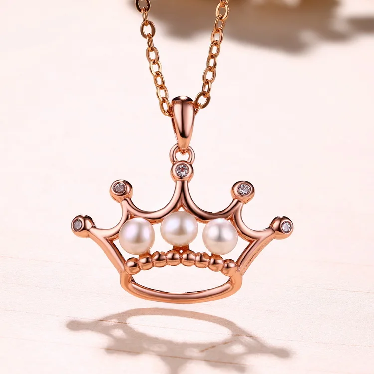 

Crown Shape Gold Plated Natural Freshwater Pearl Pendant, Picture