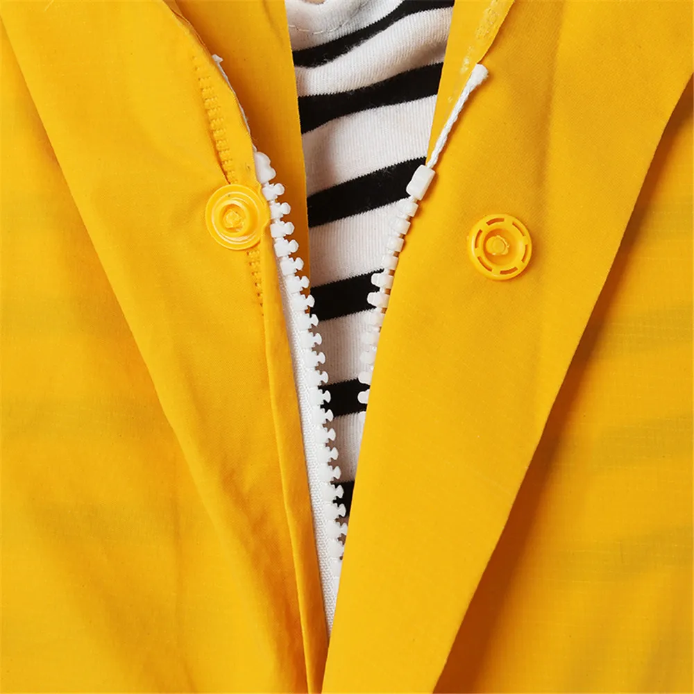 Polyester pvc raincoat07.jpg