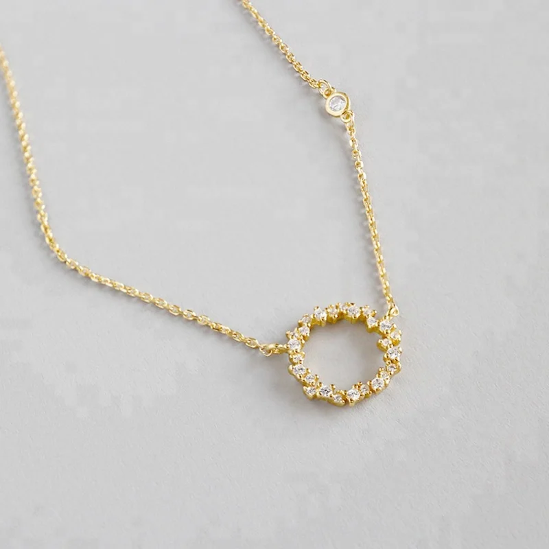

100% S925 Sterling Silver Exquisite Zircon Hollow Circle Clavicle Pendant Necklace