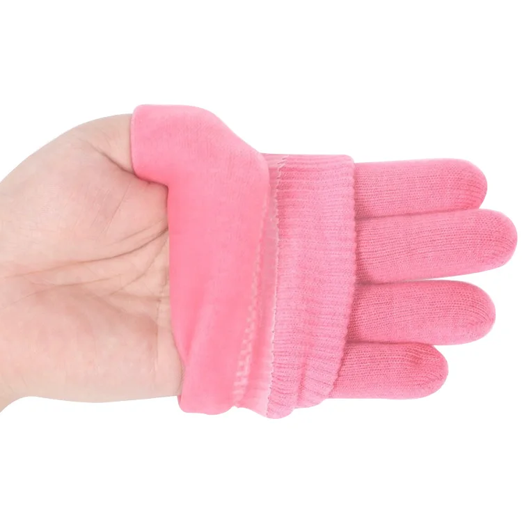 moisture gel gloves E.jpg