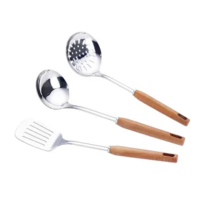 Wholesale stainless steel kitchenware wooden handle kitchen utensil set