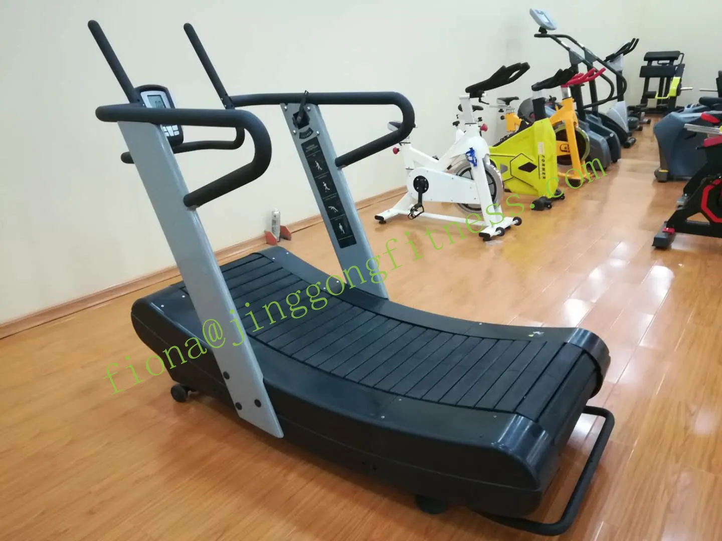curve treadmill.jpg