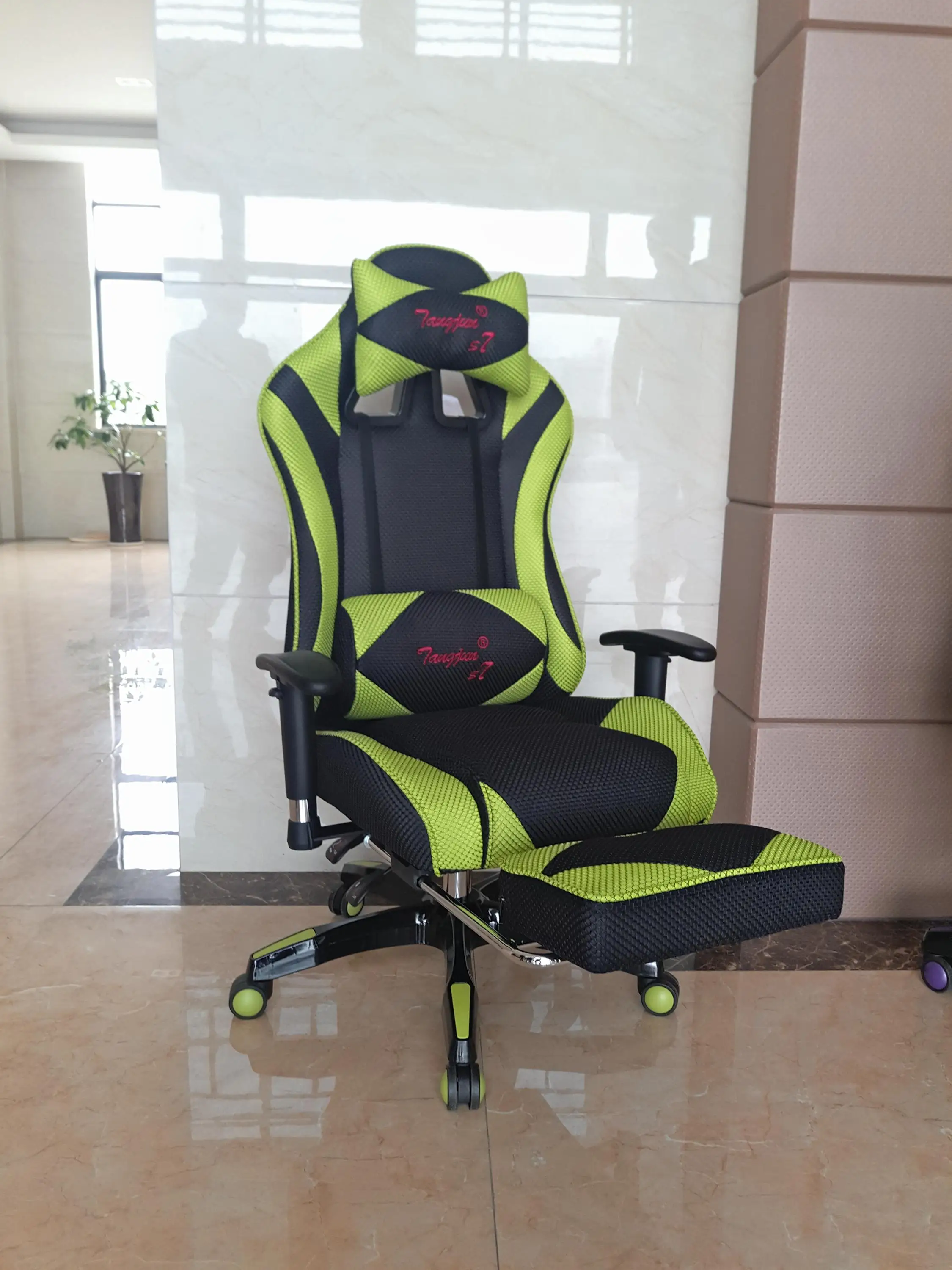 Ergonomic Gaming Chairs With Foot Rest And 3d Arm Rest Popular Racing