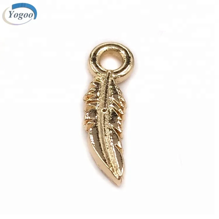 

Decorative Small Silver Zinc Alloy Metal Feather Jewelry Charm Pendant for Bracelet, Gold / silver / gunmetal