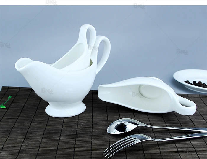 Hotel Restaurant White Ceramic Sauce Dish Personalized Gravy Boat