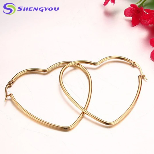 Fashion Dubai Gold Heart Shape Stud Earrings Women