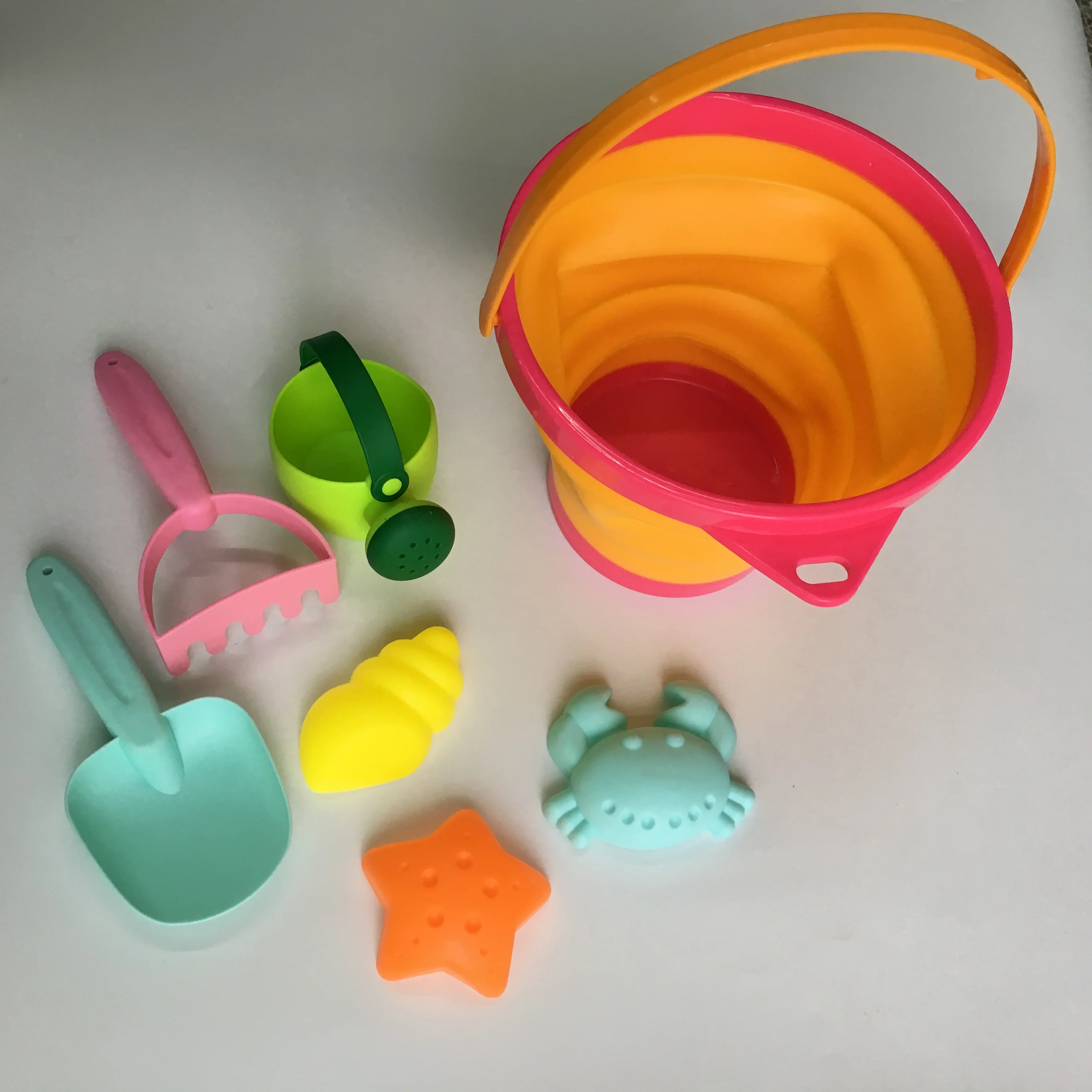 Baby Beach Toy Small Foldable Bucket Plastic Kids Sand Tools Rake