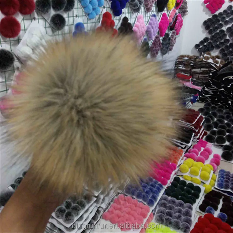 
Wholesale Fluffy Faux Fur ball accessory fake fur pom poms 