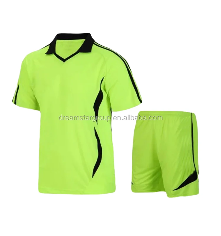 

Easily Customized Soccer Sopert Jersey T shirt Football Kits Set