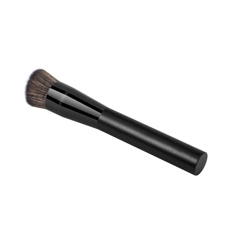 cosmetic brush.jpg