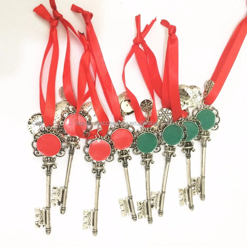 

Individuality Magic Christmas Monogrammed Santa Key, 3colors