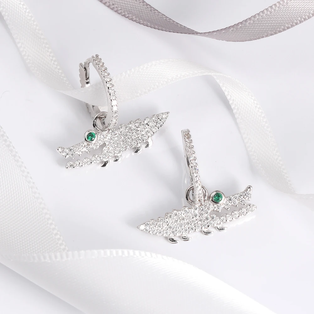 

Korean cute CZ crocodile white crystal Hoop earrings 925 silver earings for women 2019