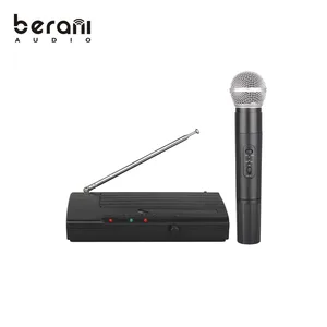 BWM 300 UHF Wireless Microphone System Teachers
