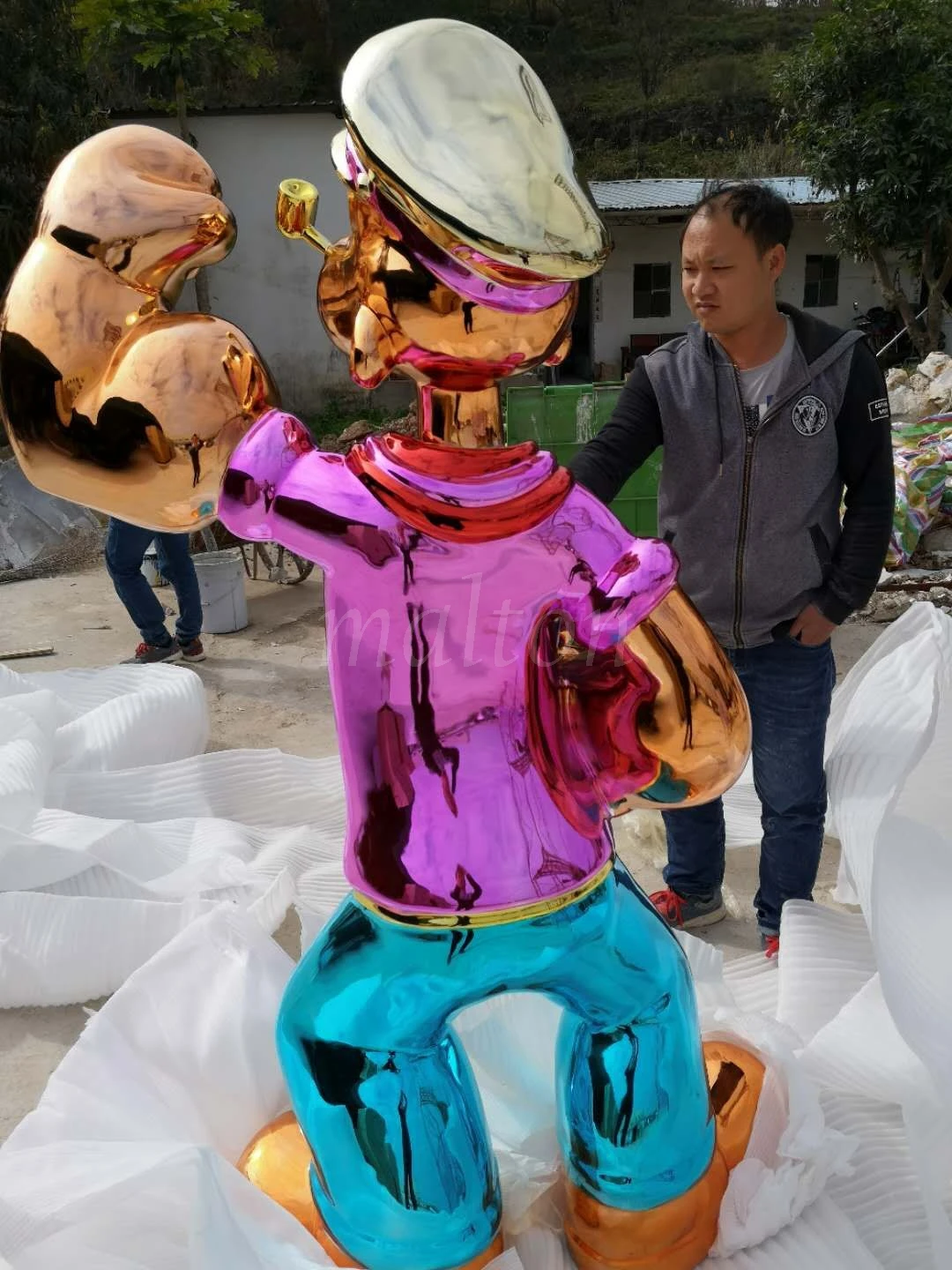 Popeye Statue Jeff Koons Popeye Modern Gold White Retail