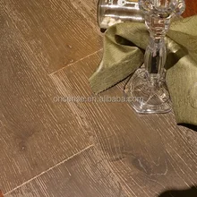 oak wire brushed solid wood flooring