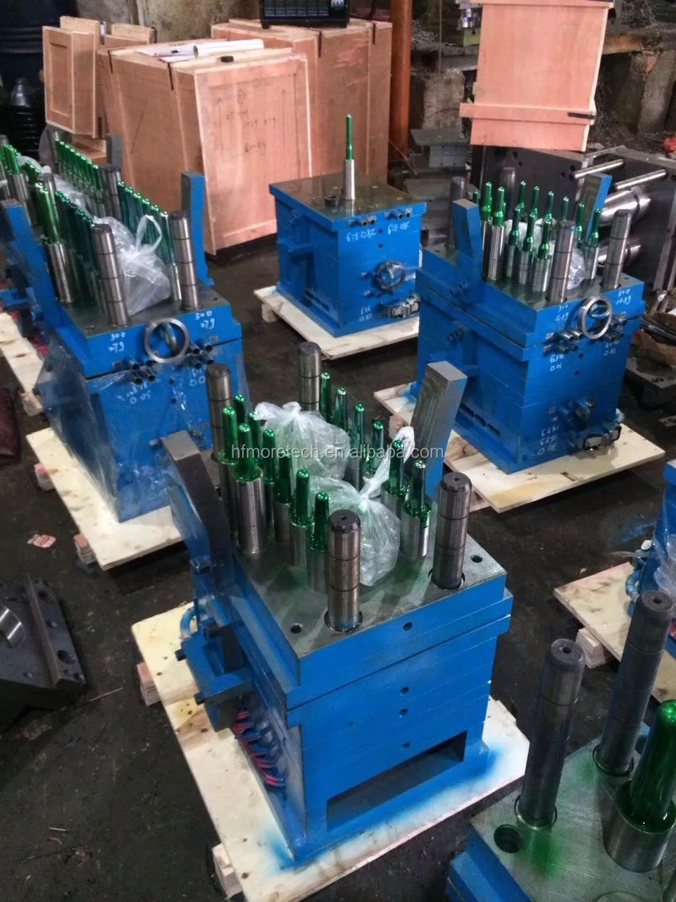 Preform moulds 22.jpg