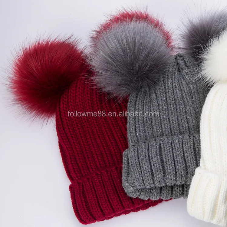 bobble hat with 2 bobbles