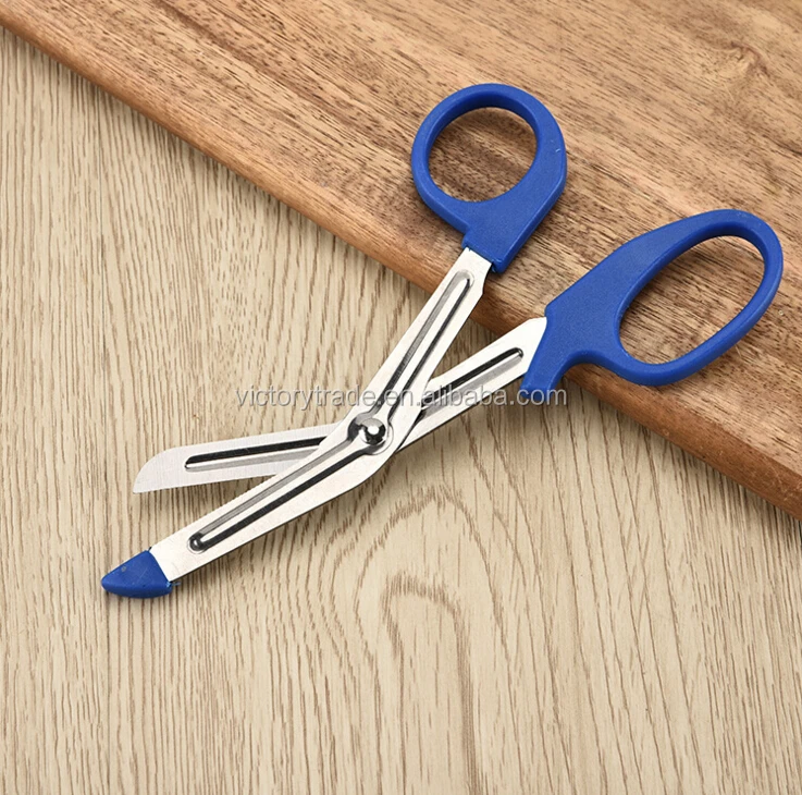 bandage scissors 4.jpg