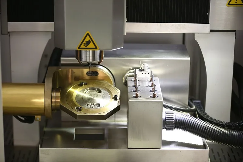 фрезерный станок cad cam. Coritec 350i станок. Coritec 350i. Cad cam фрезерные станки. фрезер кад кам роланд.