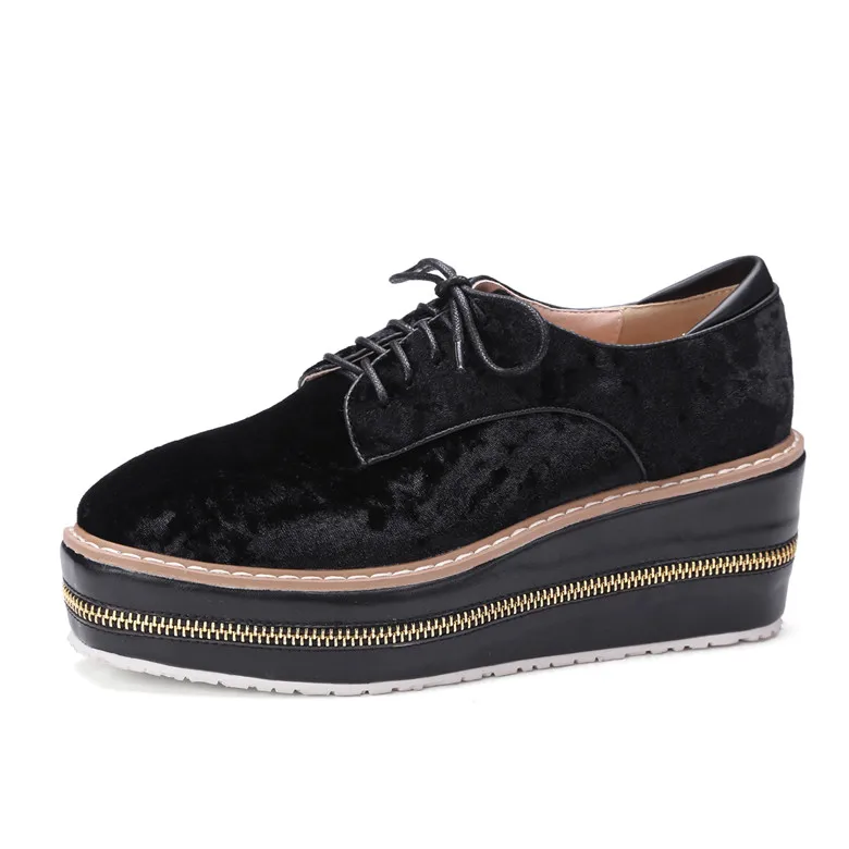 ladies black casual shoes