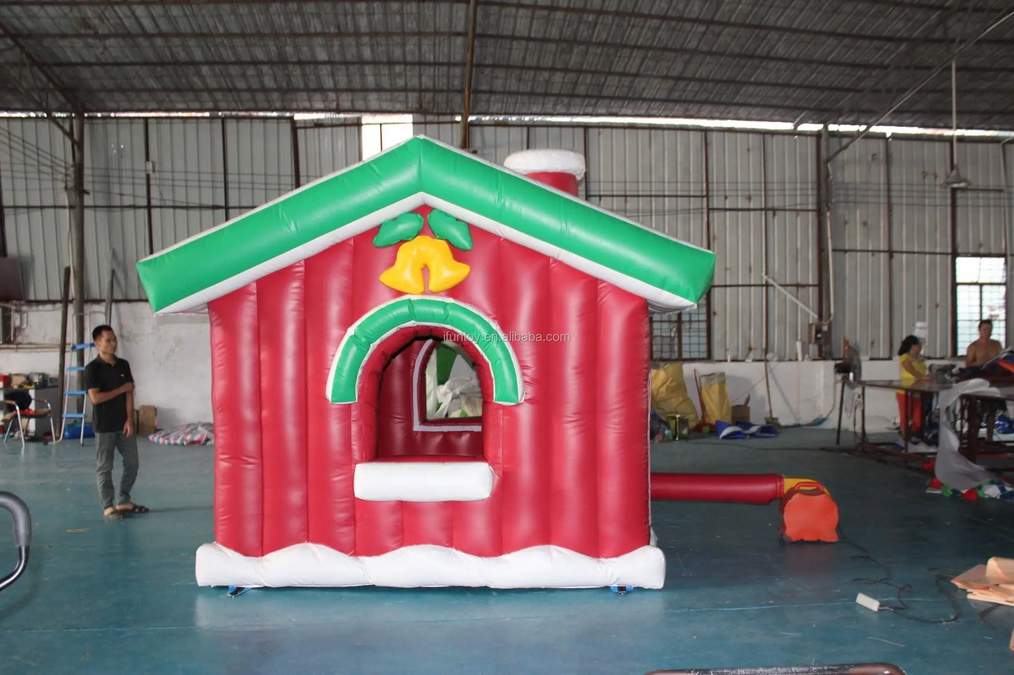 Mini Kid Play Christmas Inflatable Barn Bouncer/inflatable Christmas ...