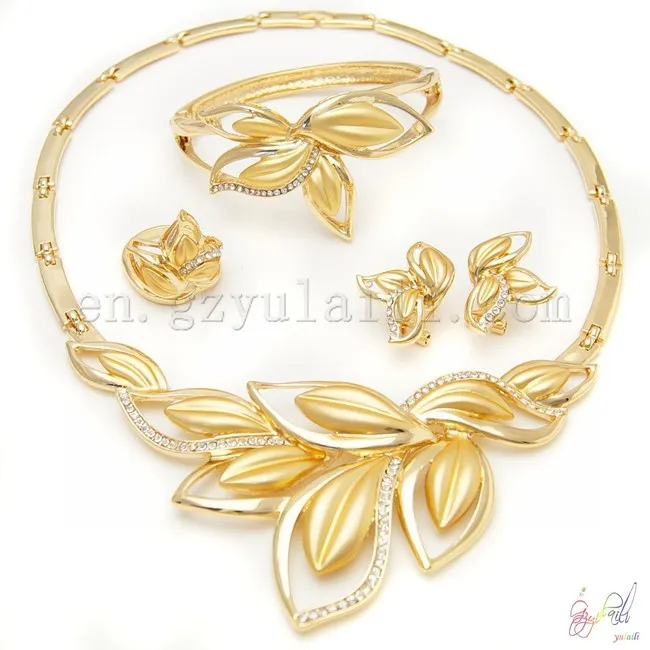 

Big Fashion Jewelry Necklaces Gold Plated African Jewelry Sets Flower Bridal Yellow gold Jewelry Set Wholesale