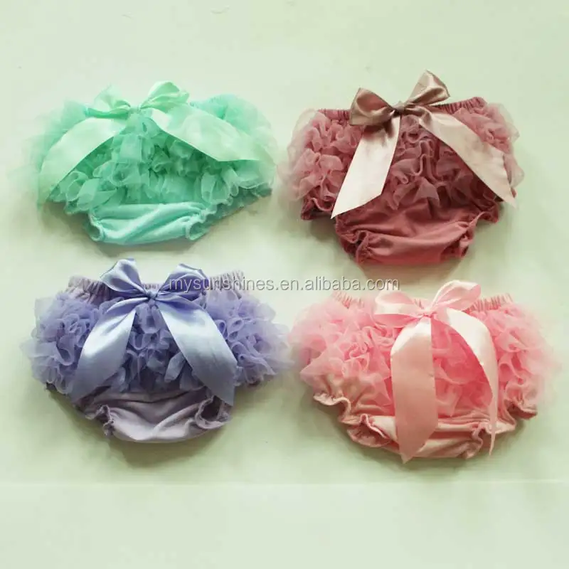 

2017 New arrival cotton cute baby chiffon ruffle bloomer with bowknot, cotton baby diaper cover for infant Toddlers baby shorts, 4colors