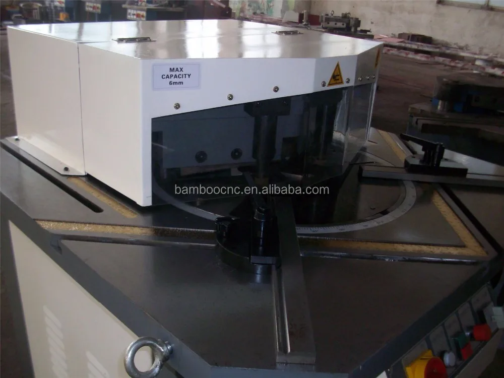 
QF28 series variable angle hydraulic angle cutting machine,hydraulic notching machine new design in 2018 