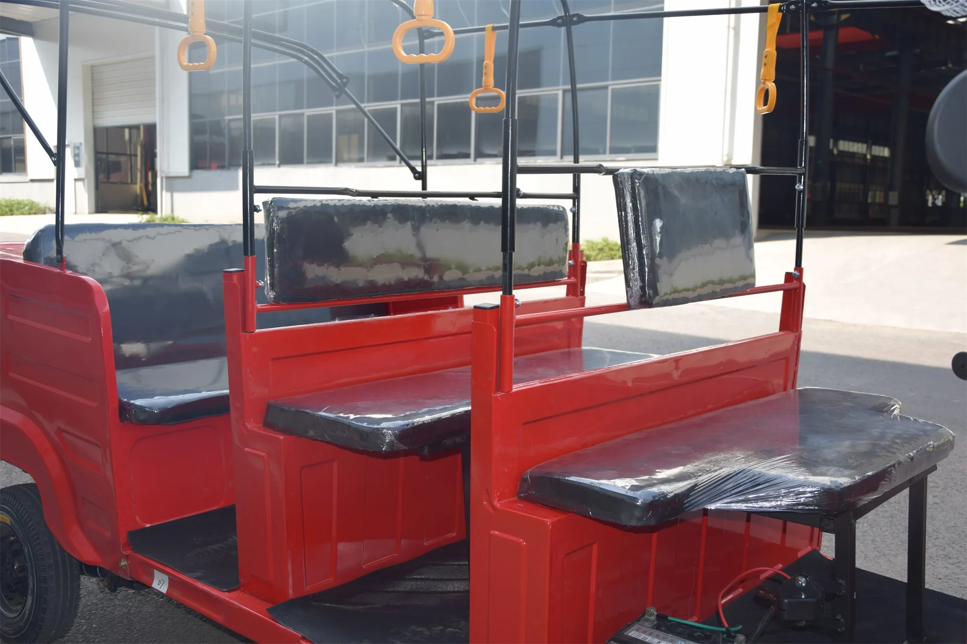 bajaj tuk tuk (1).JPG