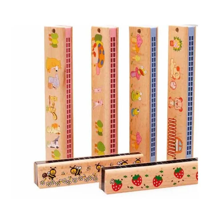 FQ brand wholesale hot selling new style16 /24holes kids Cartoon interesting wooden mini chromatic harmonica