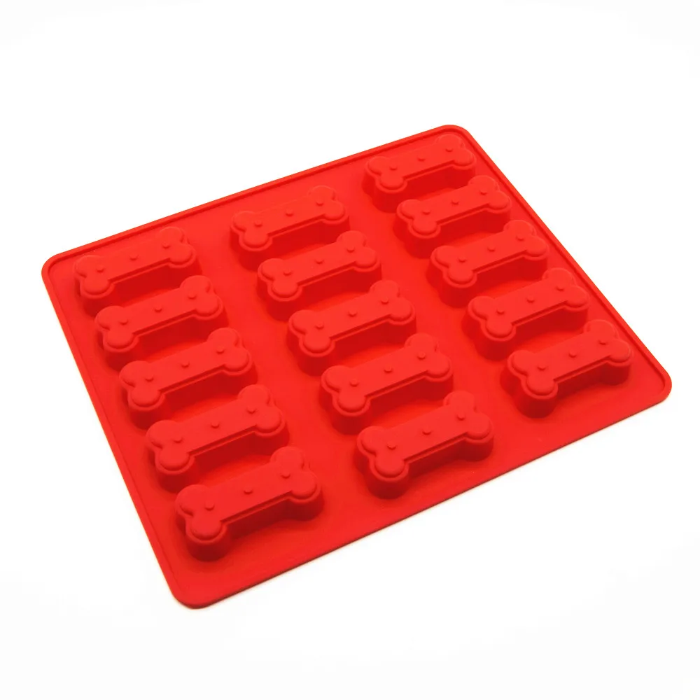Paw & Bone Baking Mold (5).jpg