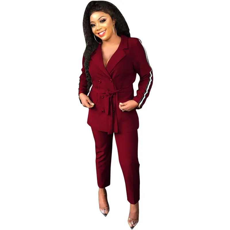 

Slim Two-piece Suit With Belt