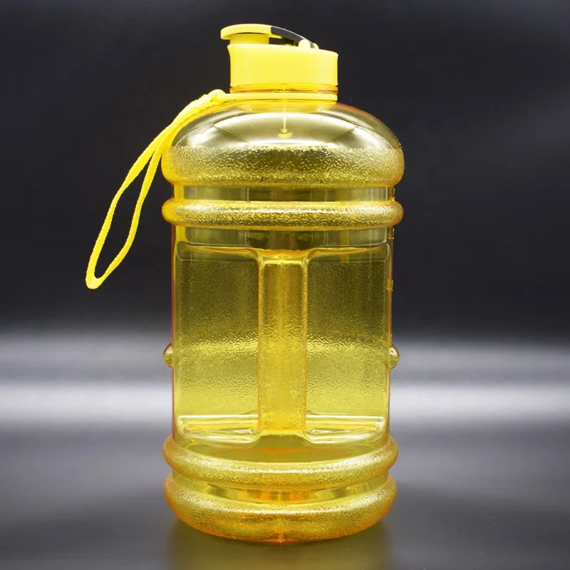 Quifit 2.2L PETG Bahan Makanan Kelas Besar Botol Air dengan Sabuk dan Menangani 2 Liter Botol Air Target