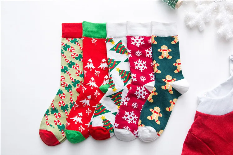 YunZyun Unisex Vintage Christmas Elk Snowflakes Pattern Casual Cotton Socks 