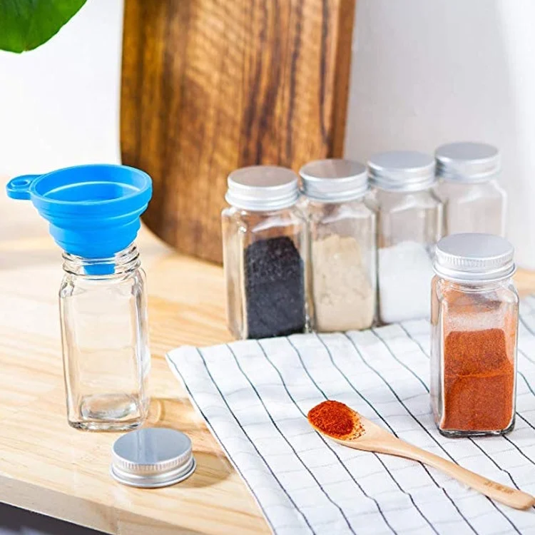 4oz glass spice jar29.jpg
