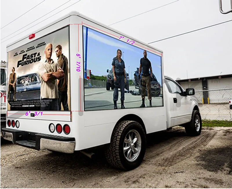 Outdoor Display Screens: Food Trucks & Promotional Vehicles