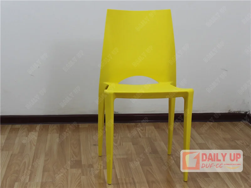 Modern Stackable Bellini Chair Plastic White Leisure Chair Multicolor Hotel Wedding Dining Chair by Creative Designer Europea