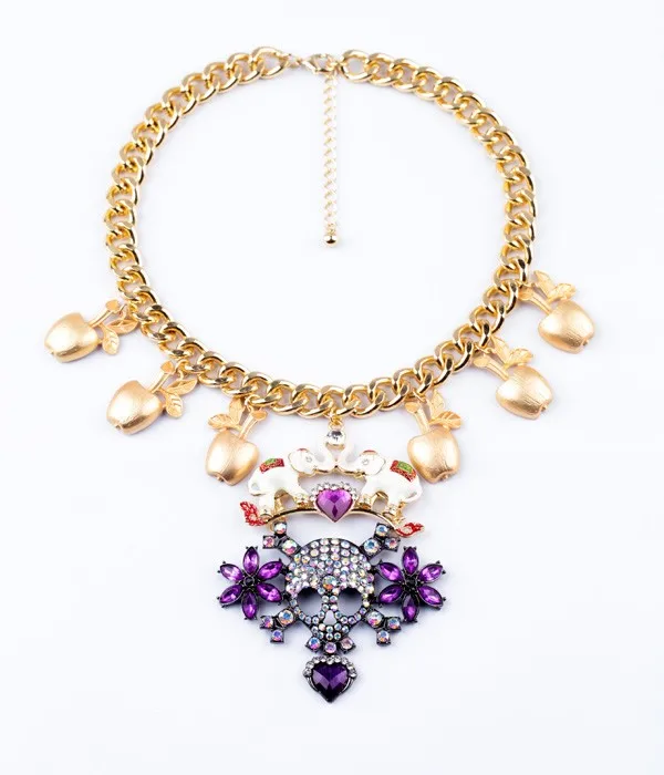 

xl00557 Chunky Gold Plated Chain Zinc Alloy Apple Styles Enamel Elephant Purple Rhinestone Skull Pendant Necklace, As picture
