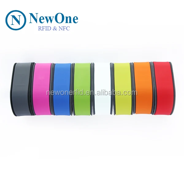 2018 Rfid Silicone Bracelet With Qr Code And Nfc Chip Buy Qr Code