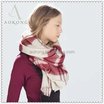 red and cream scarf