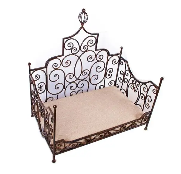 Wholesale Luxury Cheap Wrought Iron Dog Bed Pet Bed And Feeder