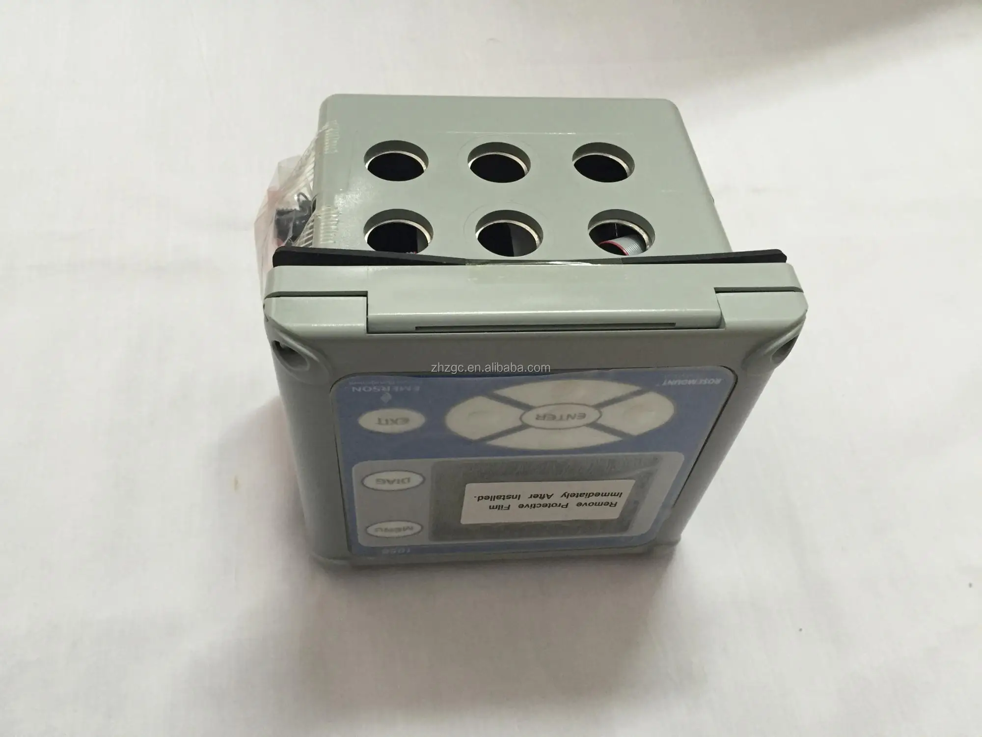 Model 1056 Emerson Original Imported Analyzer Output 4 To 20ma Or 0 To